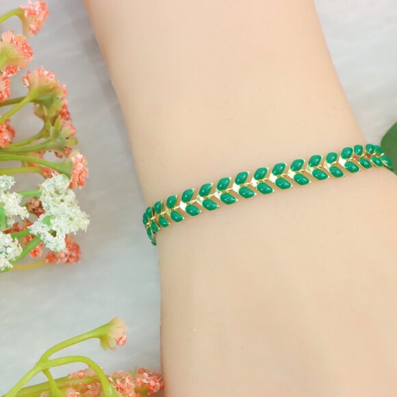 "New Beautiful Design Bracelet for Women/Girls, Gift, B636 - Picture 2 of 10